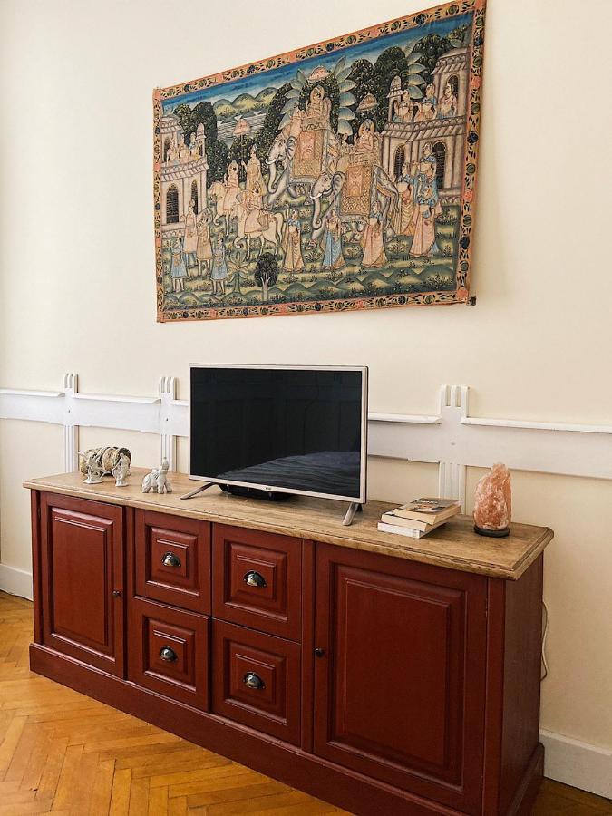 Vintage Opera Apartment Budapest